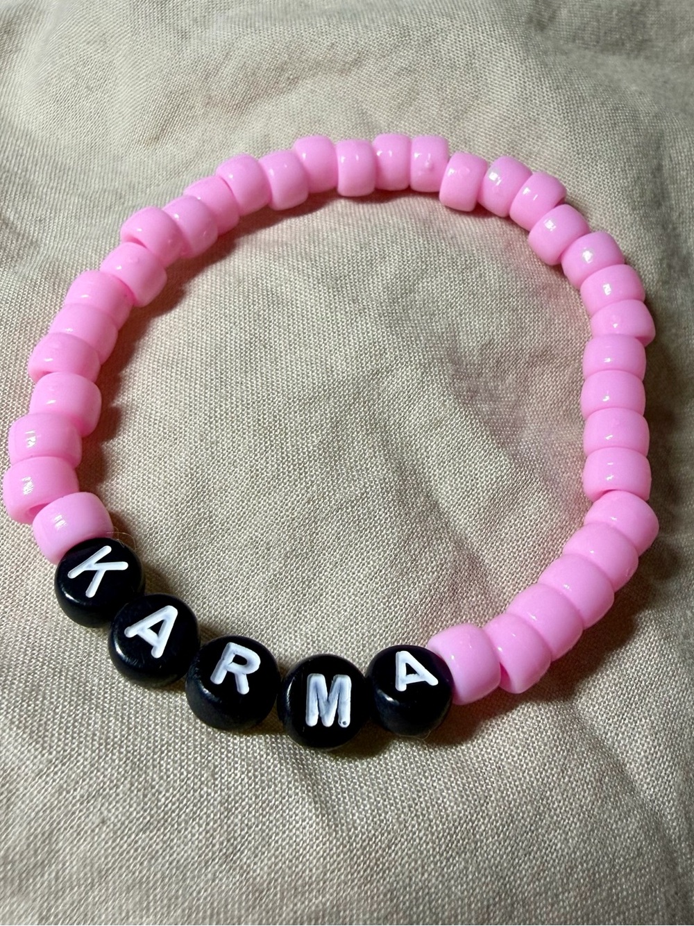Pink Women’s s/m Beaded Bracelet with KARMA Letter Beads